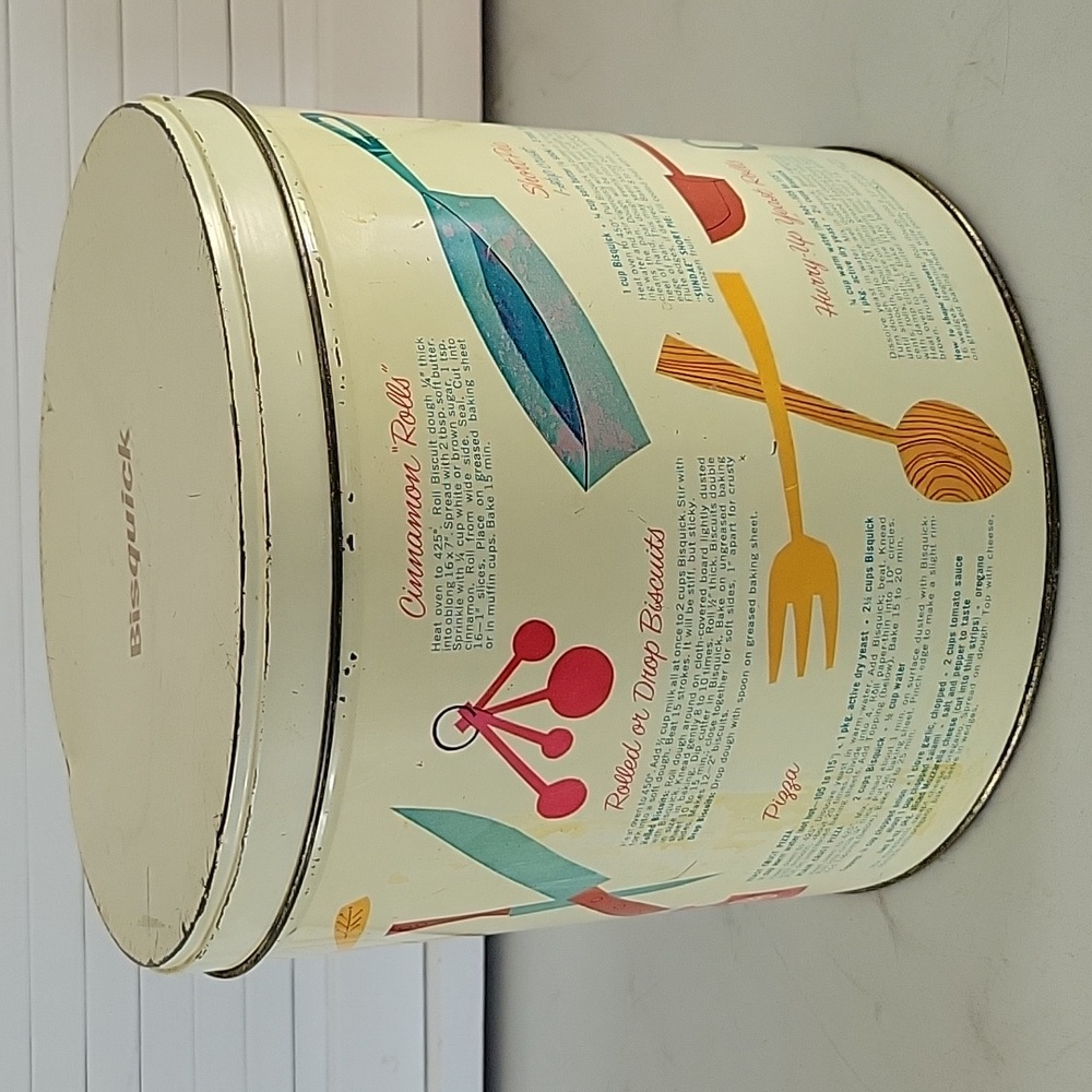 Vintage Bisquick Recipes Metal Canister.  Collectible Kitchen Art